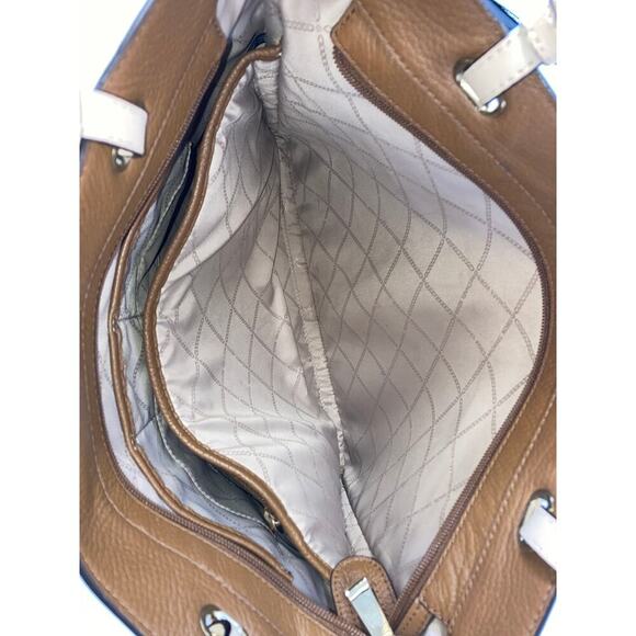 MICHAEL KORS, LARGE BROWN PEBBLED LEATHER SHOULDER BAG - Picture 15 of 16